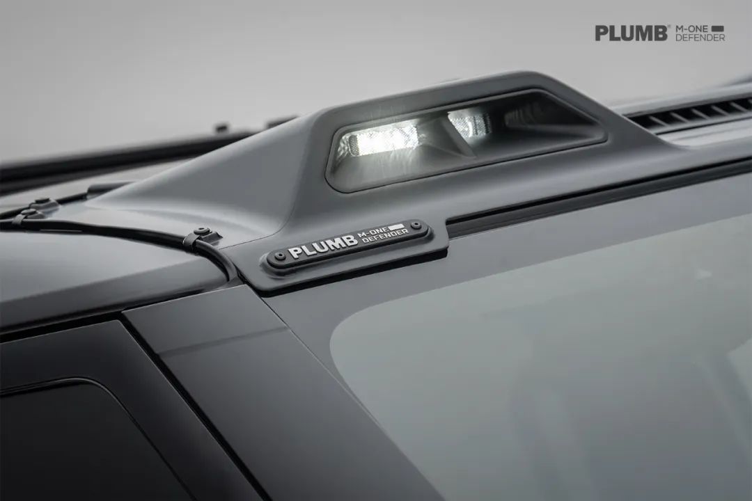 PLUMB "M-one" Series Roof light kit For Land Rover Defender 90/110/130/V8(Light not included)