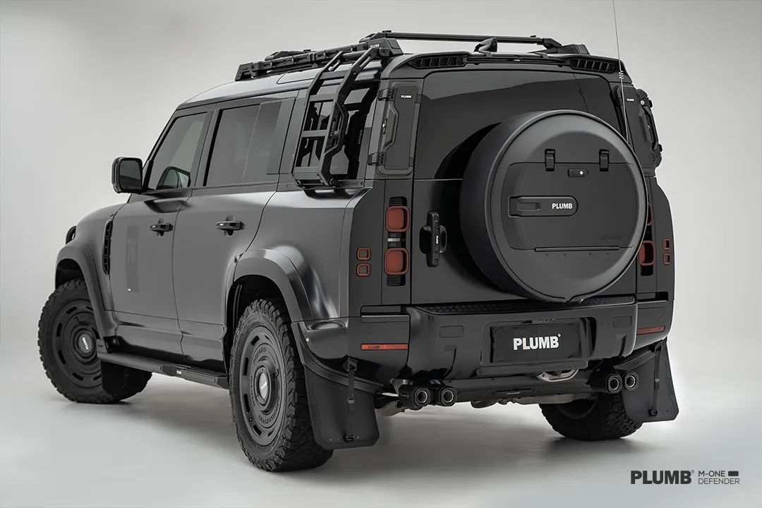 PLUMB "M-one" Series Mudguard upgrade kit For Land Rover Defender 90/110/V8