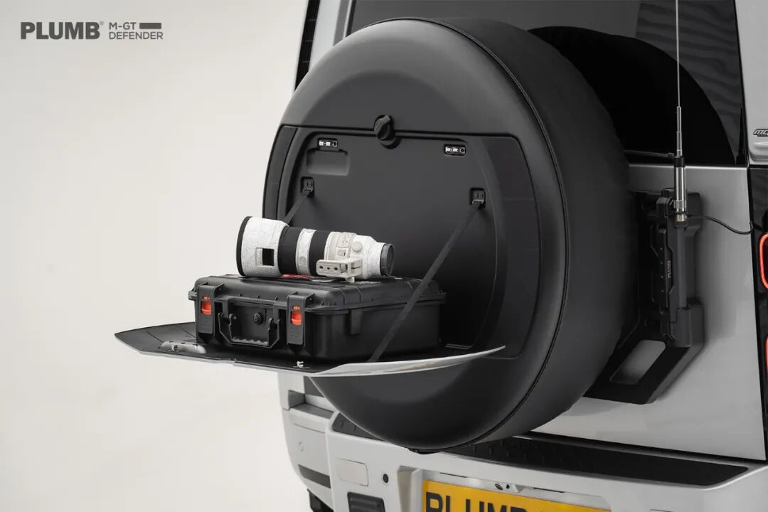 PLUMB "M-GT" Series Extended Spare Tire Cover For Land Rover Defender 90/110/130