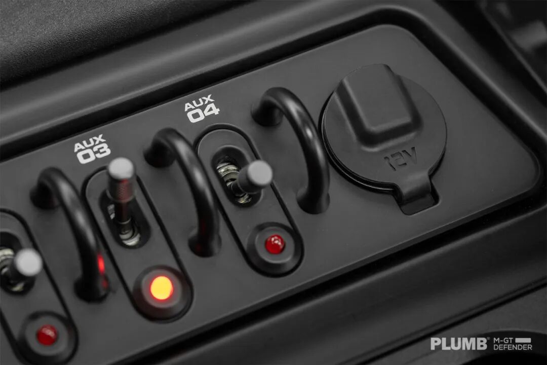 PLUMB "M-GT" Series Central Control System For Land Rover Defender 90/110/130