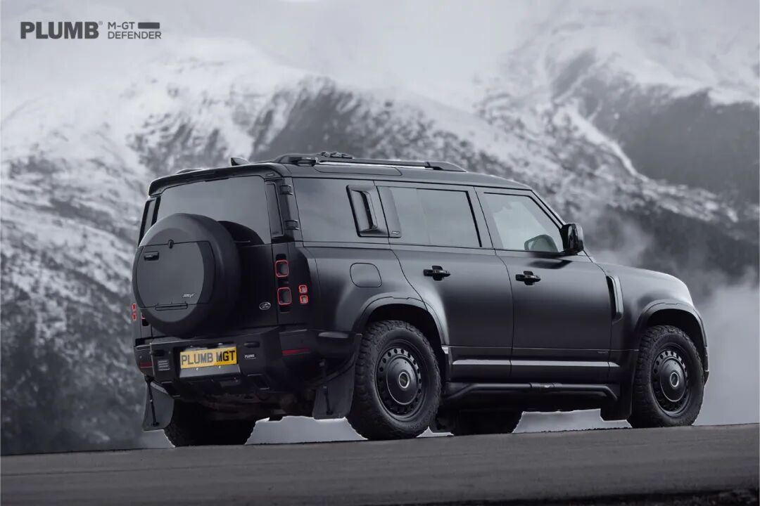 PLUMB "M-GT" Series Extended Spare Tire Cover For Land Rover Defender 90/110/130